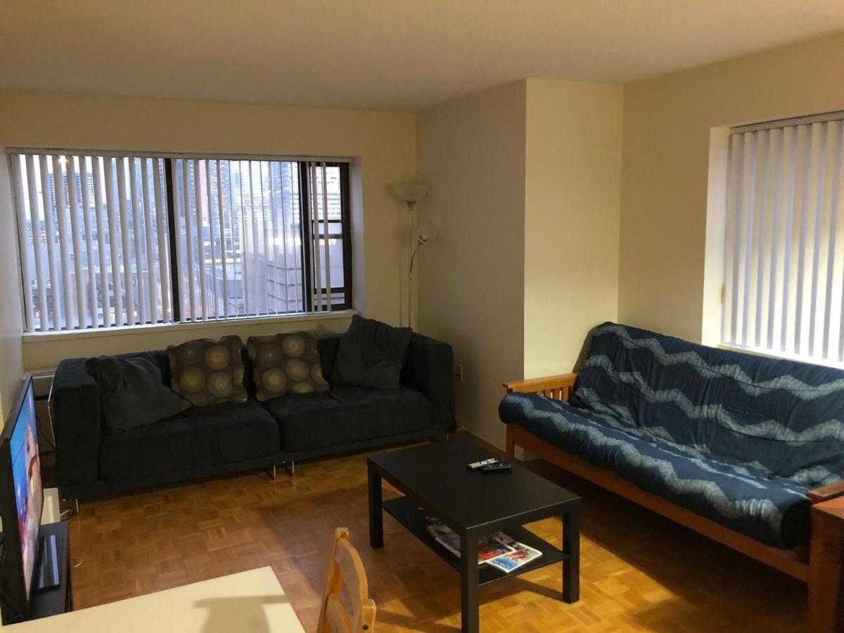 Toronto Furnished Living-Gerard Appartement Buitenkant foto